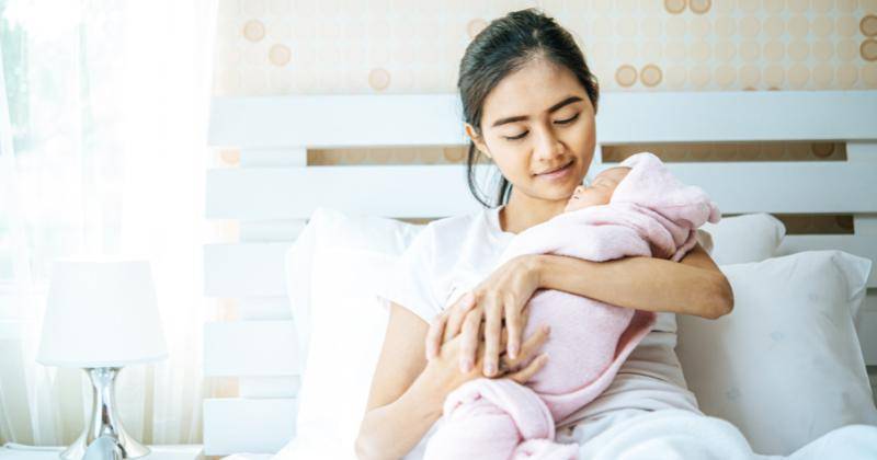 7 Teknik Jalan Kaki untuk Turunkan Berat Badan Pasca Melahirkan